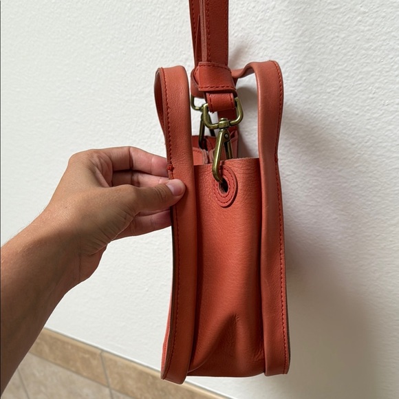 Madewell Purse - Picture 3 of 6